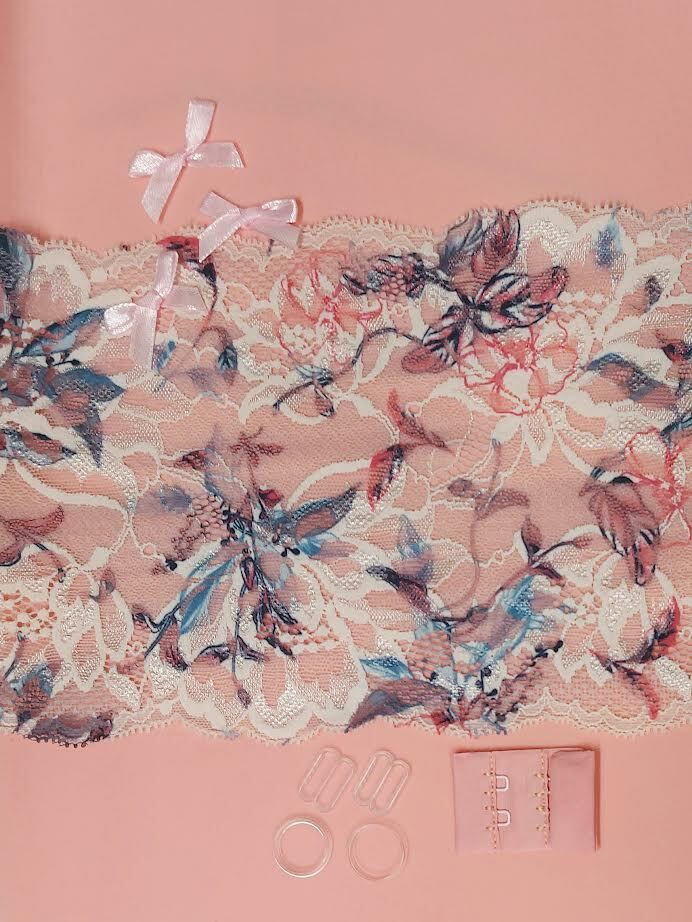 Lingeriepakket 1010 floral roze